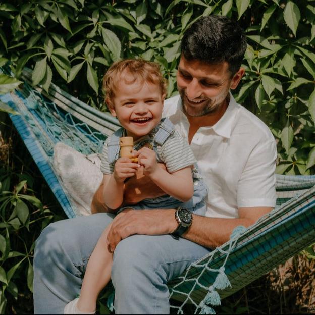 Ersin, papa van Leon