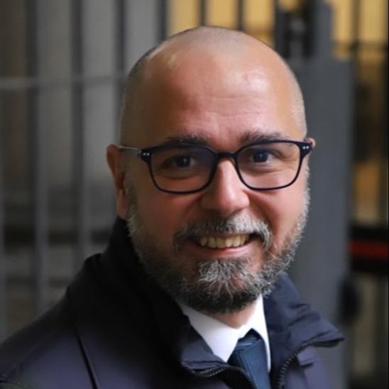 Un pigro al servizio della beneficenza
