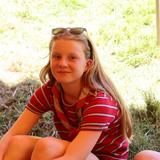 Zoé, la petite cousine de Juju