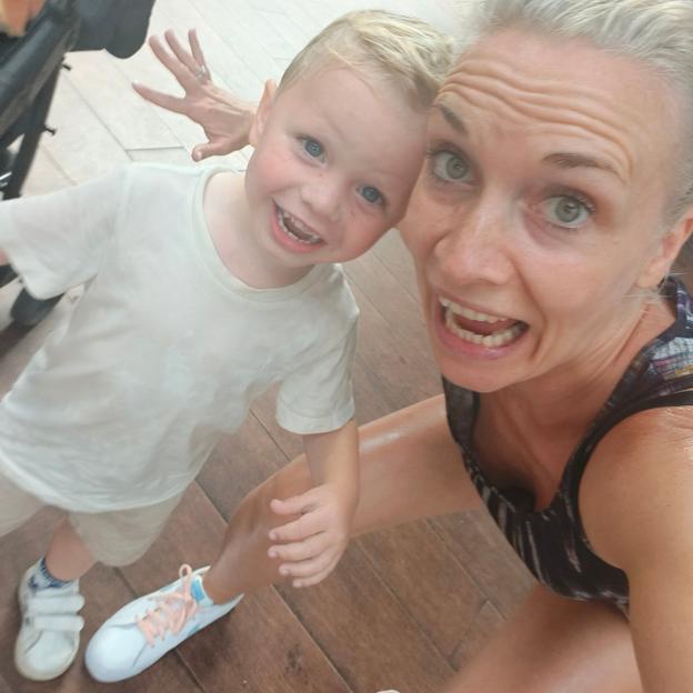 Kicking boysmom!