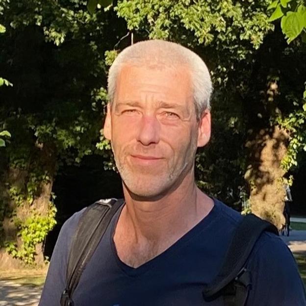 Simon runs 2020