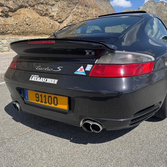 On Goodyear Ring with a 996 TurboS