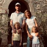 Les Voisin's - Evelyne