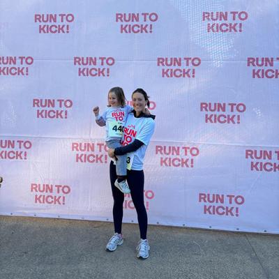 Moon & Lisa for Kick Cancer