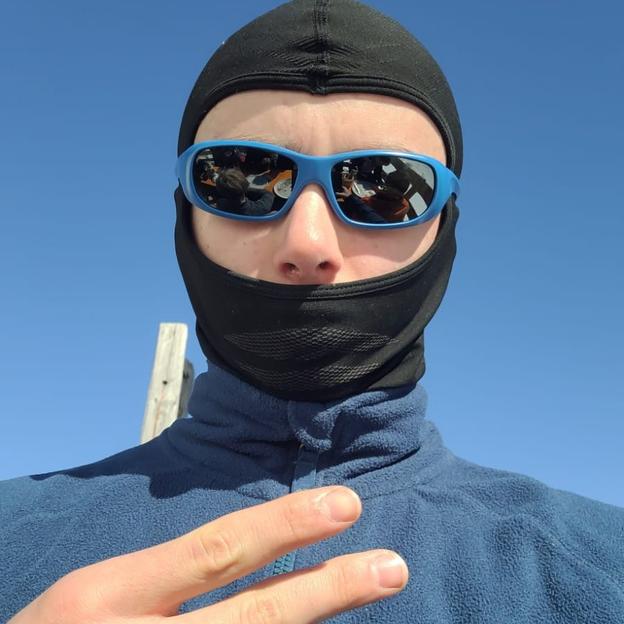 Elias voor  Warre