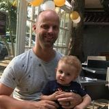 Jens, Oom van Quinn