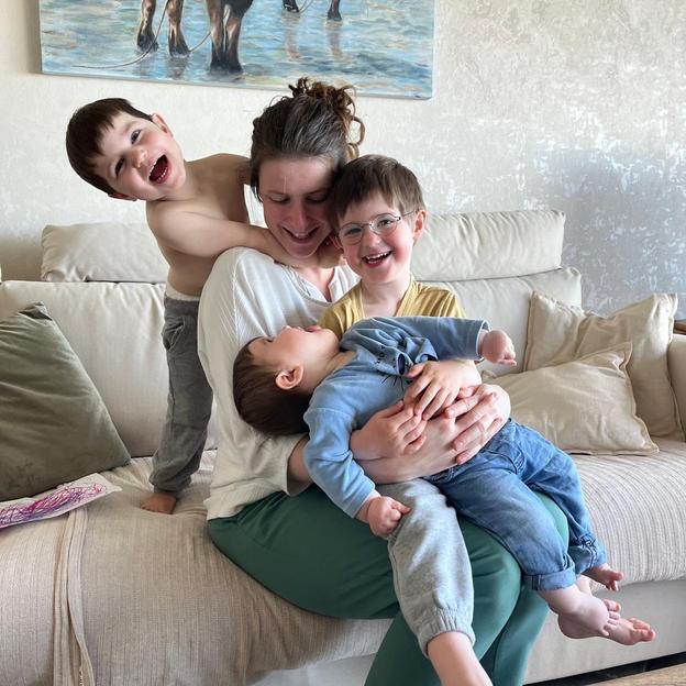 Mom of 3 rockstars