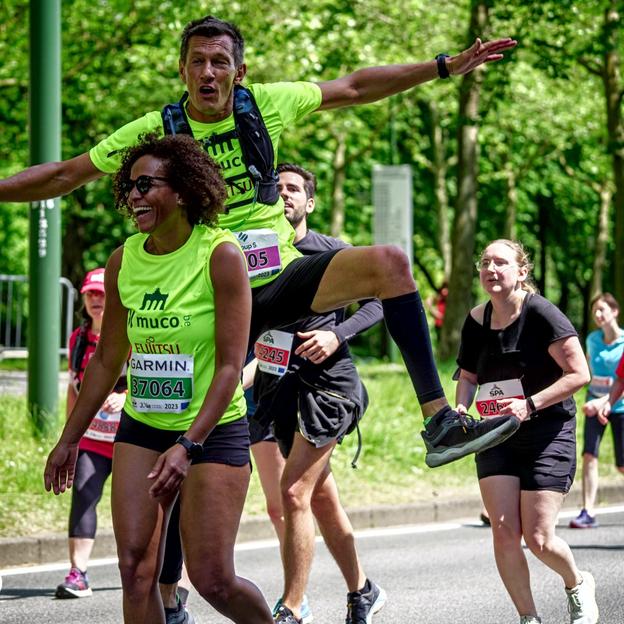 Sam runs to kick 2023
