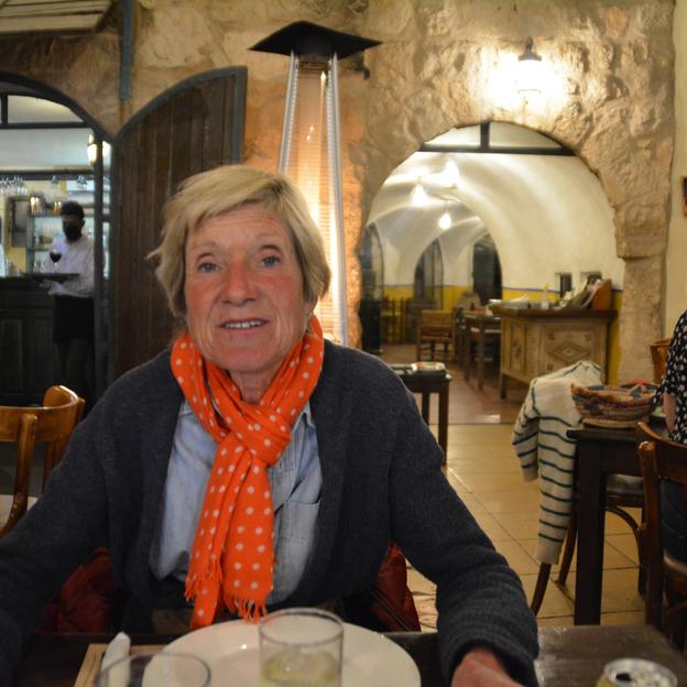 Une grand-mère aimante et soutenante