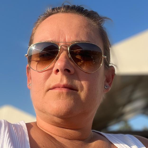 Cristina goes Gold 🎗️💛🎗️