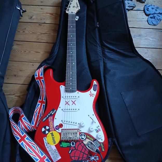 Alice et les guitares magiques