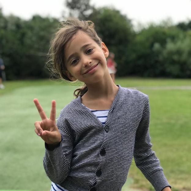 Giulia kicks them all!