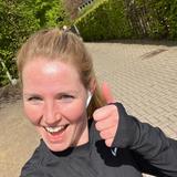 Karlijn, Supporter van Leon