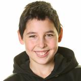 Elias helpt "kicken" tegen kinderkanker