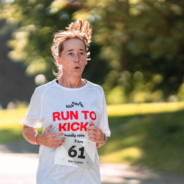 Virginie runs only to kick!