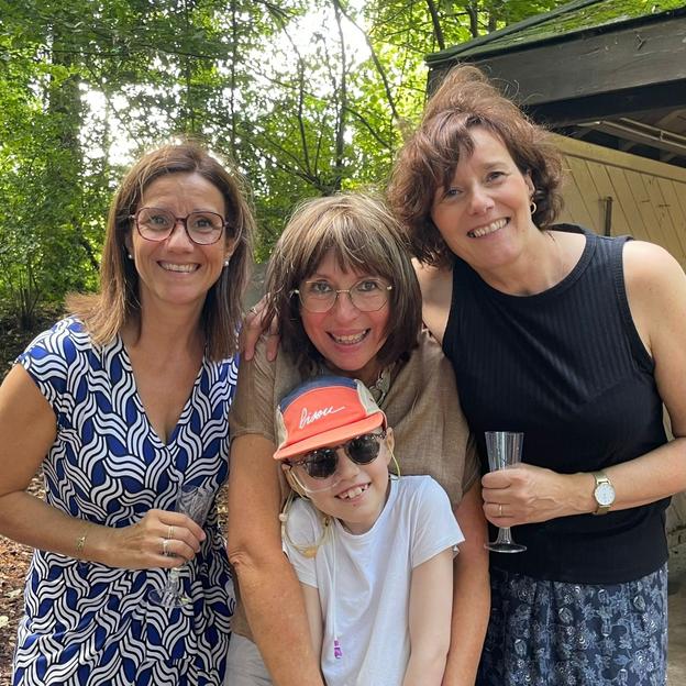 Geneviève, cousine des JJ