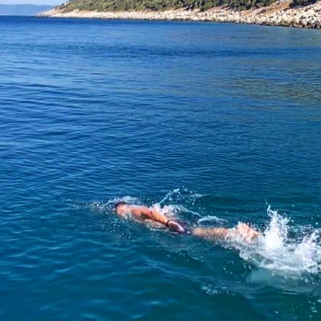 Team Alice Swims Across Continents