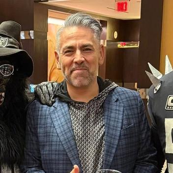 Sweatin' silver & black :D