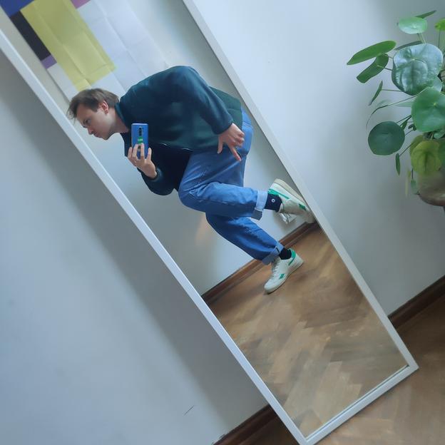 Run to kick